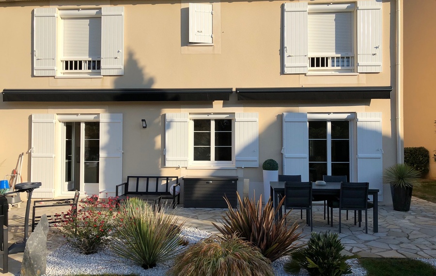 Volets battants classiques à MONTLUCON